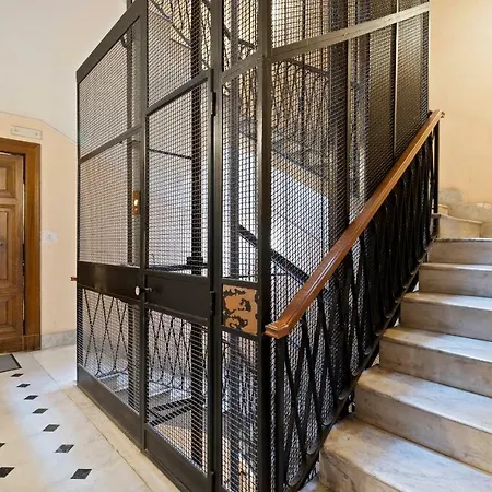 Apartmán Beautiful 3 Bed Apt, Sleeps 8 Nr Prati Řím